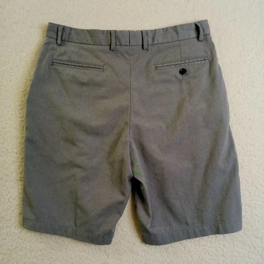 Walter Hagen Shorts Mens Size 34 Flat Front‎ Gray